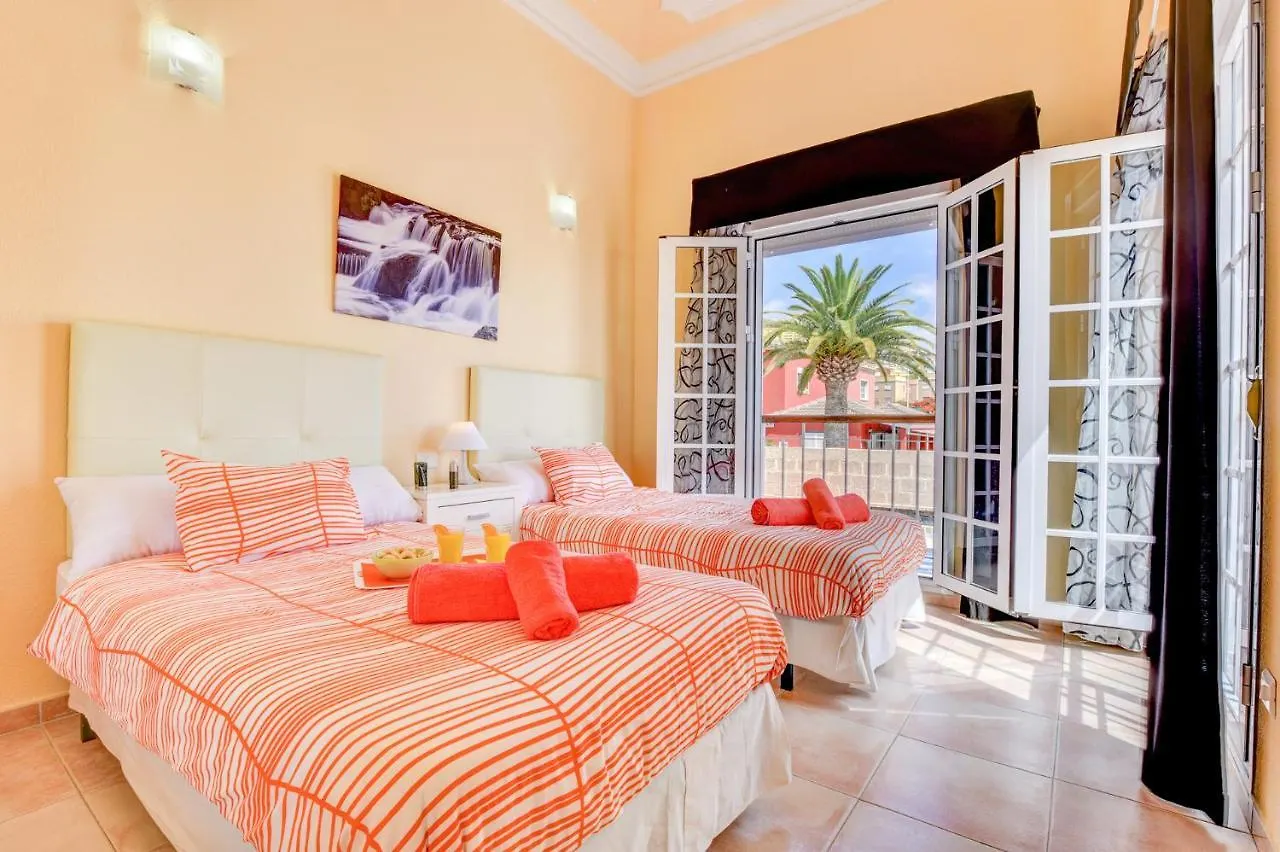 Villa Teide Sol Con Piscina Climatizada, Playa Fanabe, Costa Adeje Spanien
